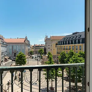 Le Consulat Hotell